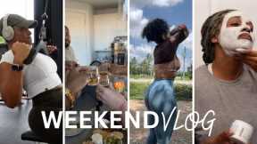 WEEKEND VLOG | GYM WORKOUTS + HOT GIRL WALK +DYING MY HAIR + MORNING ROUTINE